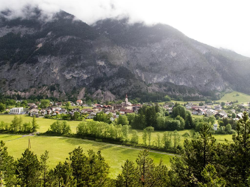 Gastehaus Frischhut Hotel Nassereith Buitenkant foto